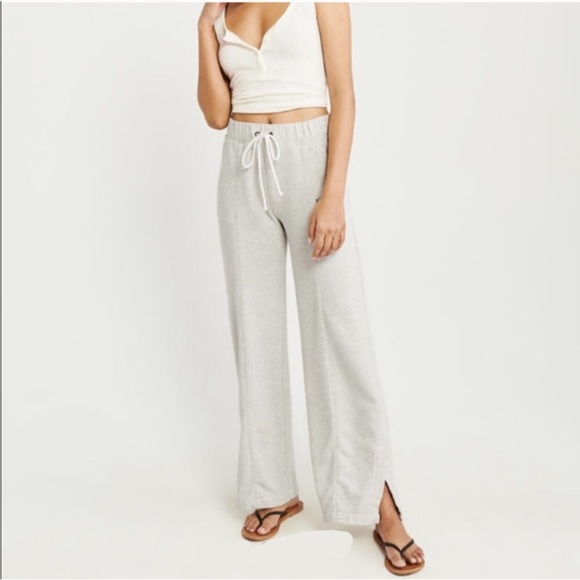 ABERCROMBIE SPLIT HEM WIDE LEG SWEATPANTS MEDIUM - Picture 2 of 9